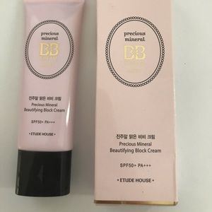 BB cream - Etude House